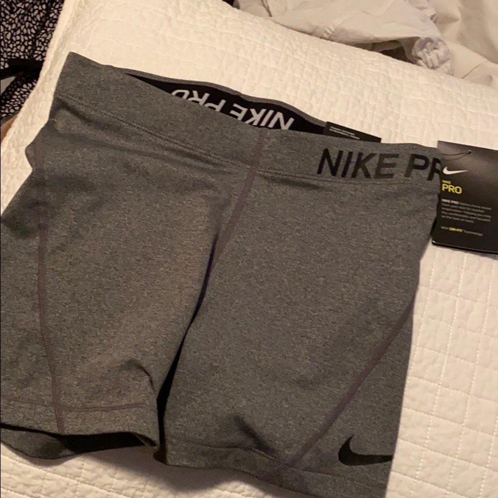 Brand new with tags nike pros